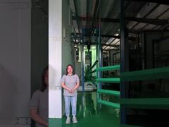 মসৃণ টিউবুলার ইস্পাত বেড়া পোস্ট গুঁড়া আবৃত