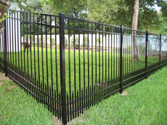 বাগান ভবন বর্গাকার নল কালো 25*25*1.2mm তীর উপরে বেড়া অ্যালুমিনিয়াম বেড়া