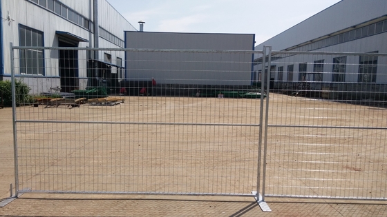 Galvanized Pvc প্রলিপ্ত ইভেন্ট অস্থায়ী বেড়া কানাডা স্ট্যান্ডার্ড 6ft X 8ft